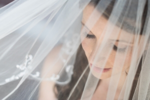 Bride-Veil-Edinburgh-Wedding-Photos-Photographer-Ryan-White-Photography