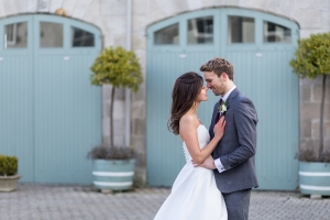 Dundas-Castle-Courtyard-Wedding-Ceremony